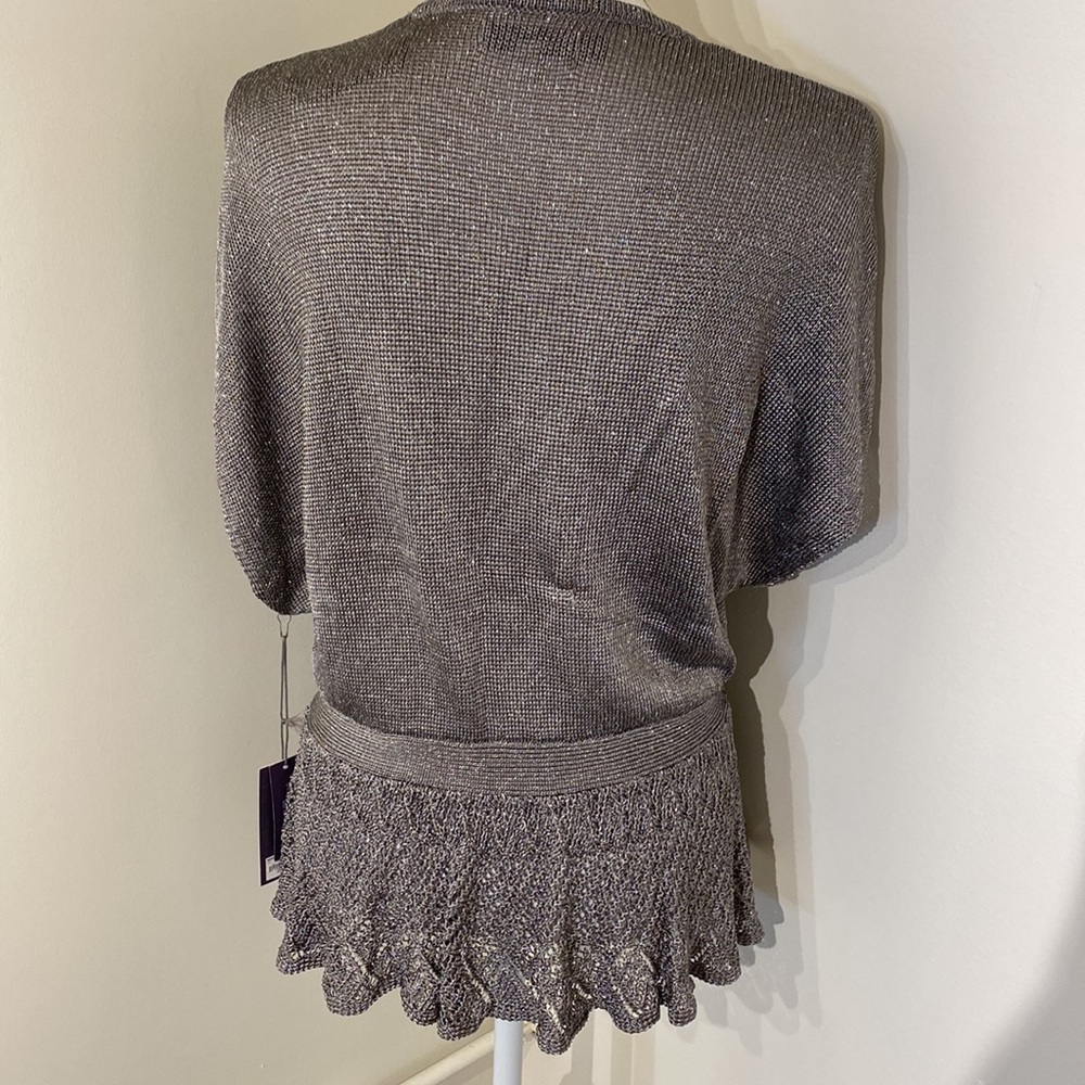 Jennifer Lopez Metallic sweater vest - Picture 5 of 10